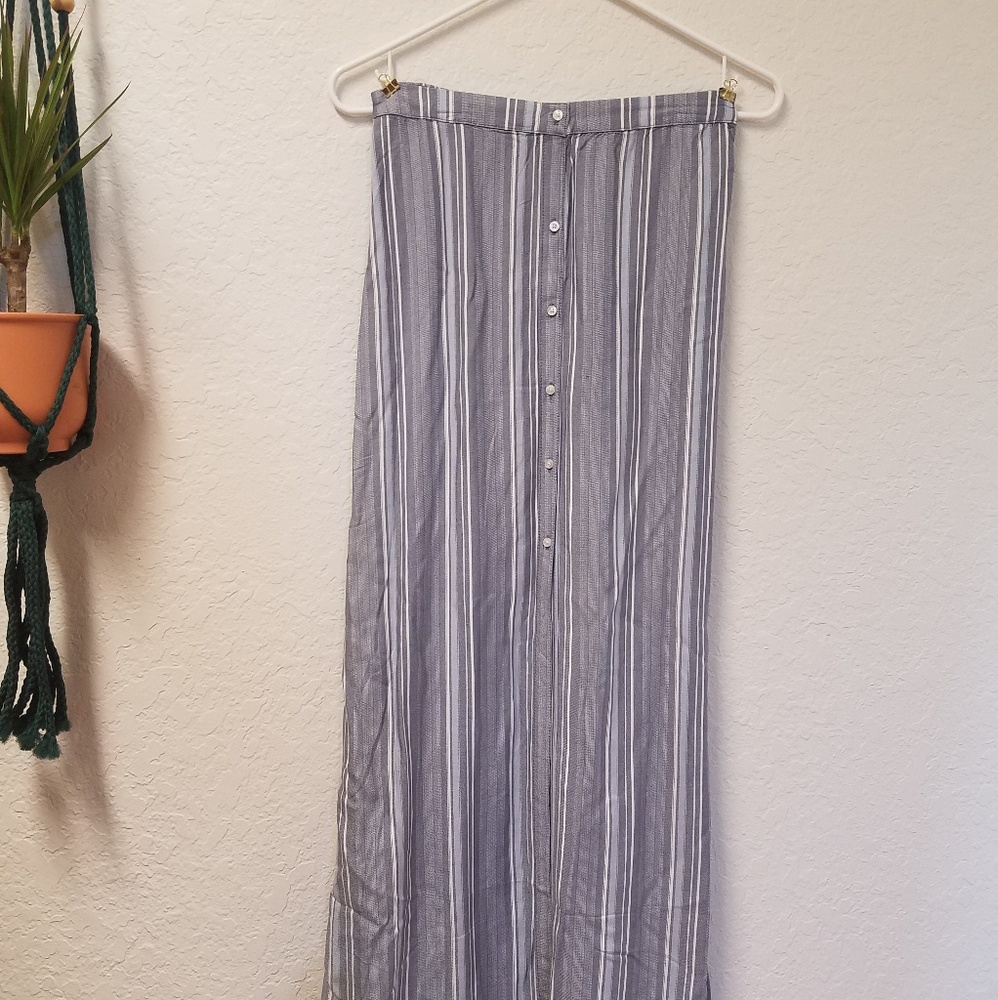 Striped Hollister Maxi Skirt Size Medium